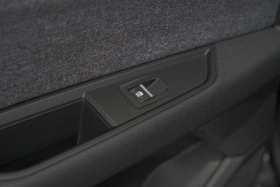 Renault Espace E-Tech full hybrid 200 techno 7p. | NIEUW MODEL | Adaptieve Cruise Control | Elektronische Kofferklep | Pack Solid