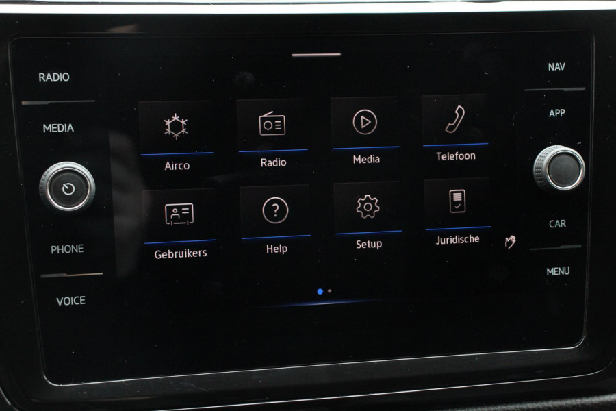 Volkswagen Touran 1.5 TSI DSG Highline 7p Navigatie Apple Carplay/Android Auto Parkeersensoren Adaptieve Cruise Control Stoel-en stuurverwarming Elektrische achterklep Getinte ramen Climatronic