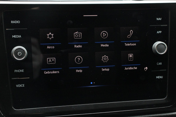 Volkswagen Touran 1.5 TSI DSG Highline 7p Navigatie Apple Carplay/Android Auto Parkeersensoren Adaptieve Cruise Control Stoel-en stuurverwarming Elektrische achterklep Getinte ramen Climatronic