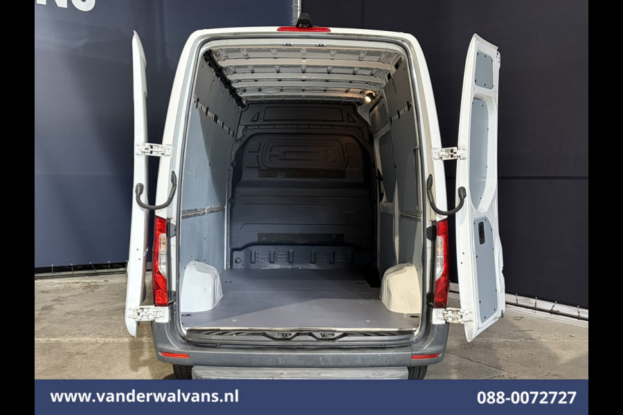Mercedes-Benz Sprinter 315 CDI 150pk L2H2 Euro6 Airco | Camera | Apple Carplay | Android Auto Parkeersensoren, 270 Graden Achterdeuren, Bijrijdersbank