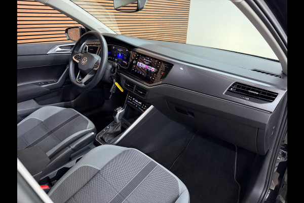 Volkswagen Polo 1.0 TSI Style | Black Edition | IQ.Light Drive | ACC | Digital Cockpit | Stoelverwarming | Clima | Licht + Zicht |