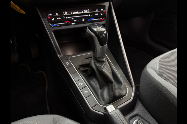 Volkswagen Polo 1.0 TSI Style | Black Edition | IQ.Light Drive | ACC | Digital Cockpit | Stoelverwarming | Clima | Licht + Zicht |