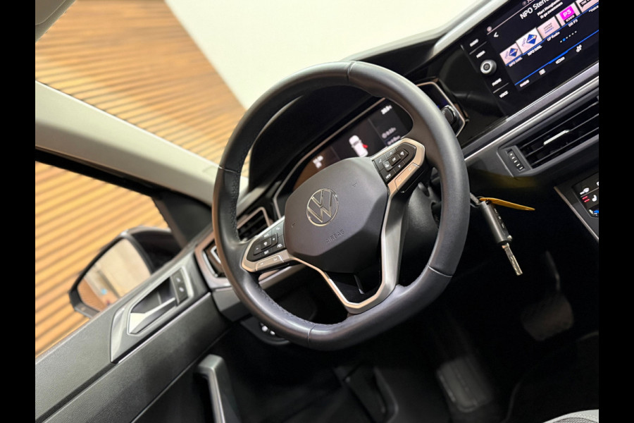 Volkswagen Polo 1.0 TSI Style | Black Edition | IQ.Light Drive | ACC | Digital Cockpit | Stoelverwarming | Clima | Licht + Zicht |
