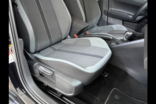Volkswagen Polo 1.0 TSI Style | Black Edition | IQ.Light Drive | ACC | Digital Cockpit | Stoelverwarming | Clima | Licht + Zicht |