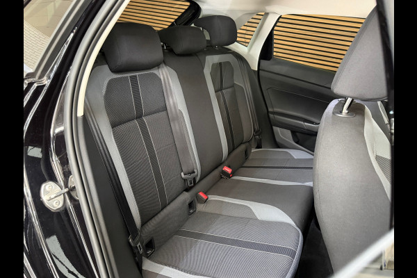Volkswagen Polo 1.0 TSI Style | Black Edition | IQ.Light Drive | ACC | Digital Cockpit | Stoelverwarming | Clima | Licht + Zicht |