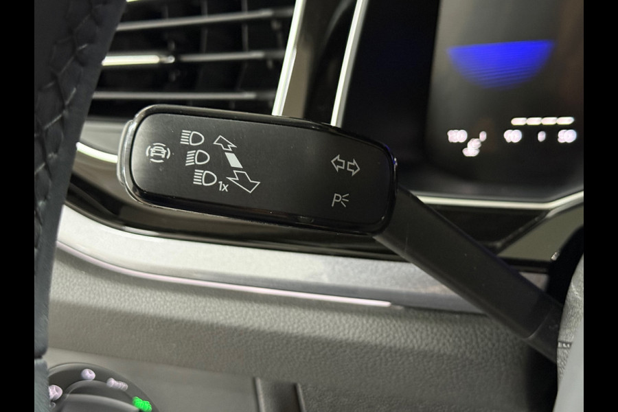 Volkswagen Polo 1.0 TSI Style | Black Edition | IQ.Light Drive | ACC | Digital Cockpit | Stoelverwarming | Clima | Licht + Zicht |