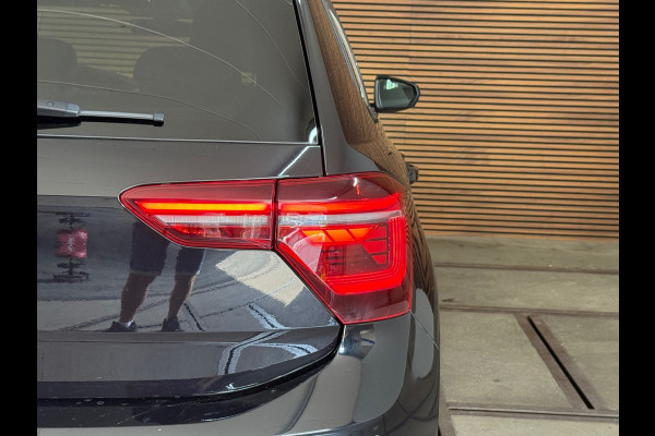 Volkswagen Polo 1.0 TSI Style | Black Edition | IQ.Light Drive | ACC | Digital Cockpit | Stoelverwarming | Clima | Licht + Zicht |