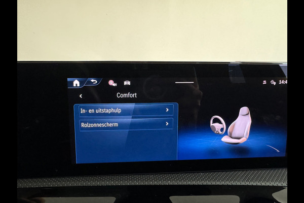 Mercedes-Benz A-Klasse 250 e AMG Pano|Memory|Keyless|360 Camera