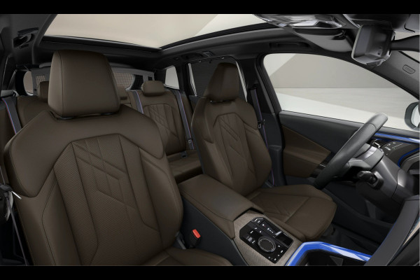 BMW X3 30e xDrive - M-Sport Pro - Full-Option - Driving Ass Prof