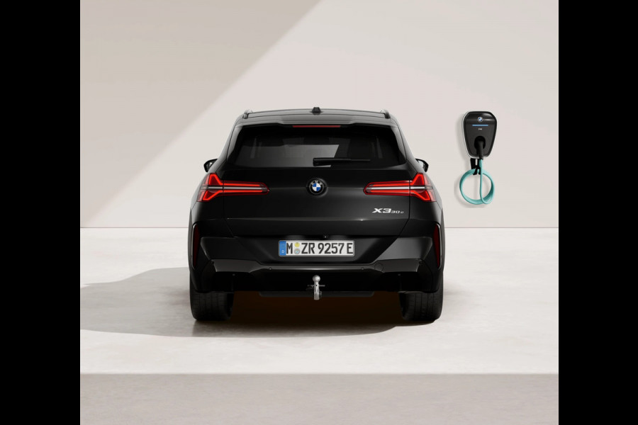 BMW X3 30e xDrive - M-Sport Pro - Full-Option - Driving Ass Prof