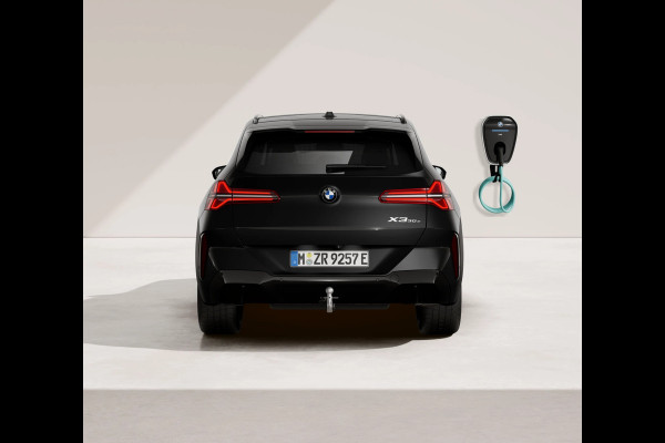 BMW X3 30e xDrive - M-Sport Pro - Full-Option - Driving Ass Prof