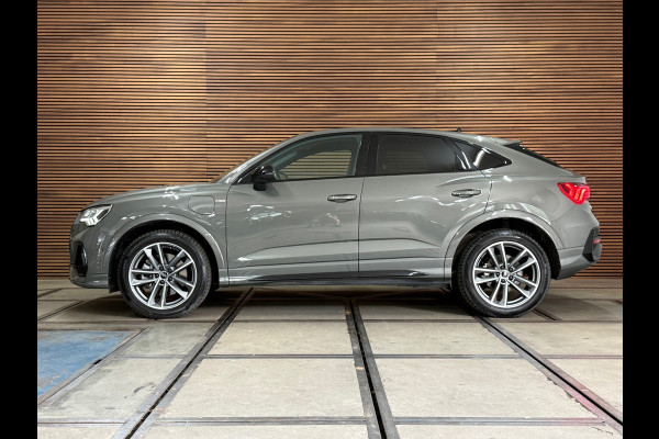 Audi Q3 Sportback 45 TFSI e S Black Edition | Sport Design | NAVI | Virtual Cockpit | ACC | Matrix | Ambient | Chronos Gray