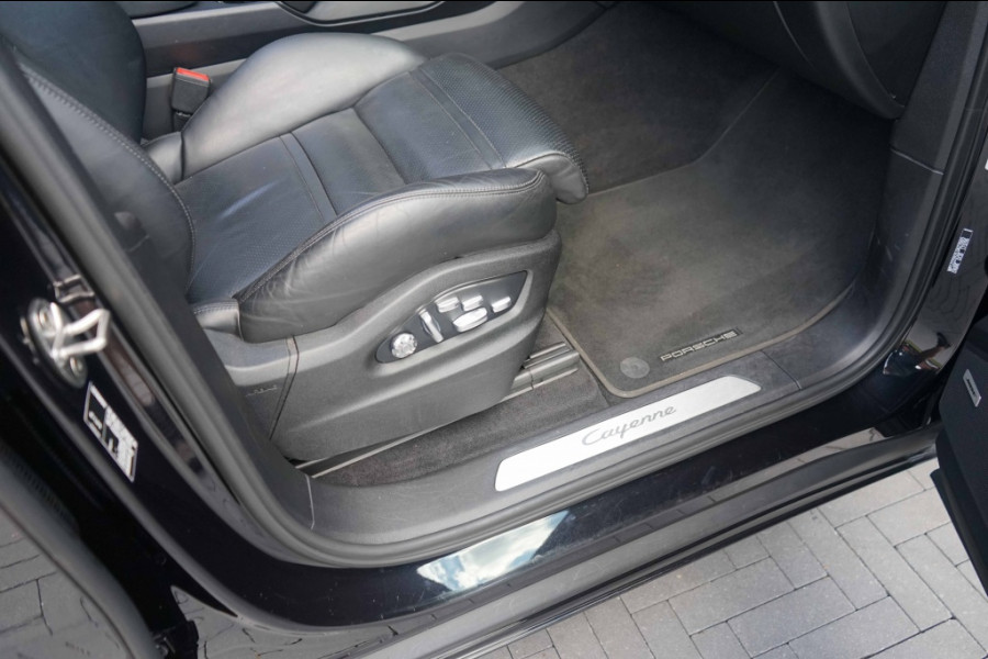 Porsche Cayenne 3.0 E-Hybrid V6 Pano/Bose/Sport-Chrono/360/trkhk