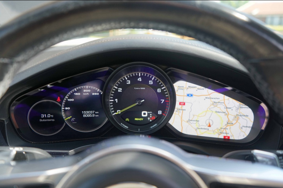 Porsche Cayenne 3.0 E-Hybrid V6 Pano/Bose/Sport-Chrono/360/trkhk