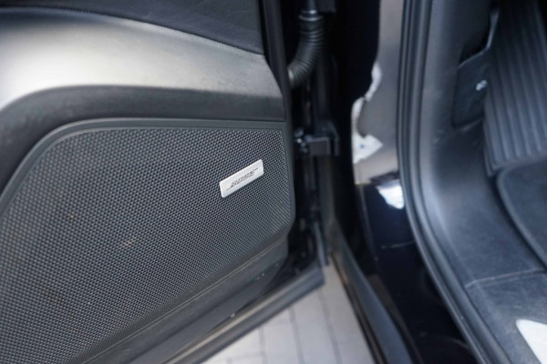 Porsche Cayenne 3.0 E-Hybrid V6 Pano/Bose/Sport-Chrono/360/trkhk