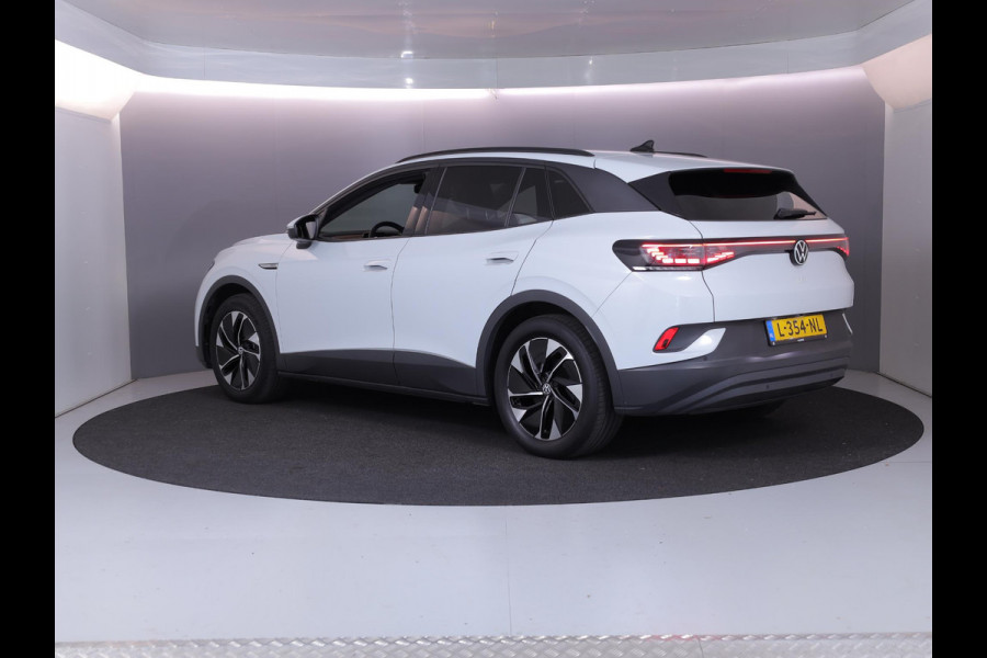 Volkswagen ID.4 Business 77 kWh 204 pk | Navigatie | Trekhaak (wegklapbaar) | Parkeersensoren | Achteruitrijcamera | Matrix LED koplampen | Apple Carplay/Android Auto |