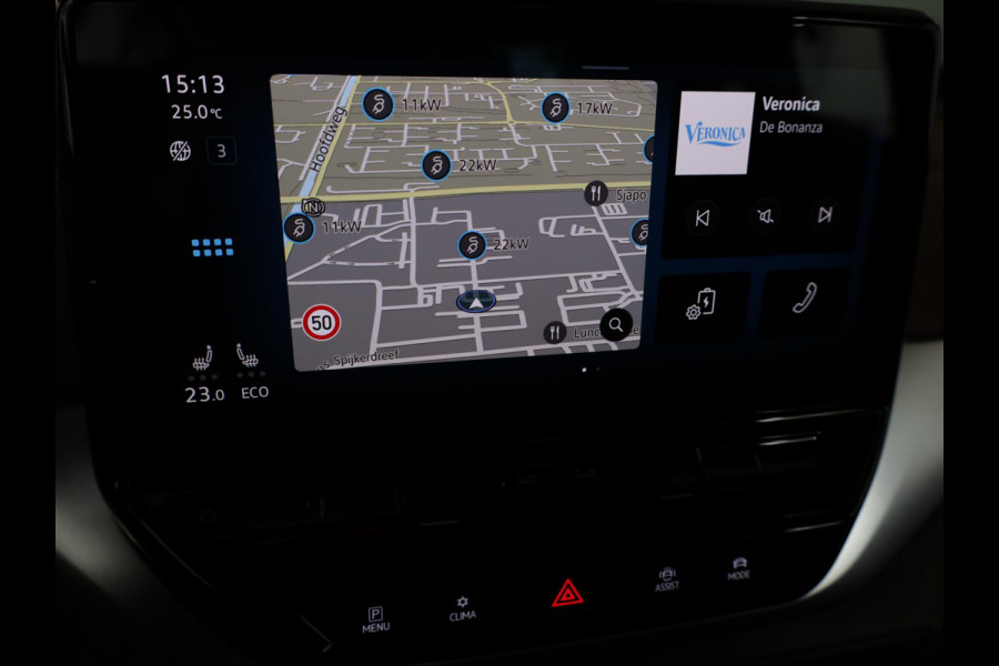 Volkswagen ID.4 Business 77 kWh 204 pk | Navigatie | Trekhaak (wegklapbaar) | Parkeersensoren | Achteruitrijcamera | Matrix LED koplampen | Apple Carplay/Android Auto |