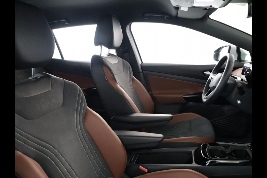 Volkswagen ID.4 Business 77 kWh 204 pk | Navigatie | Trekhaak (wegklapbaar) | Parkeersensoren | Achteruitrijcamera | Matrix LED koplampen | Apple Carplay/Android Auto |