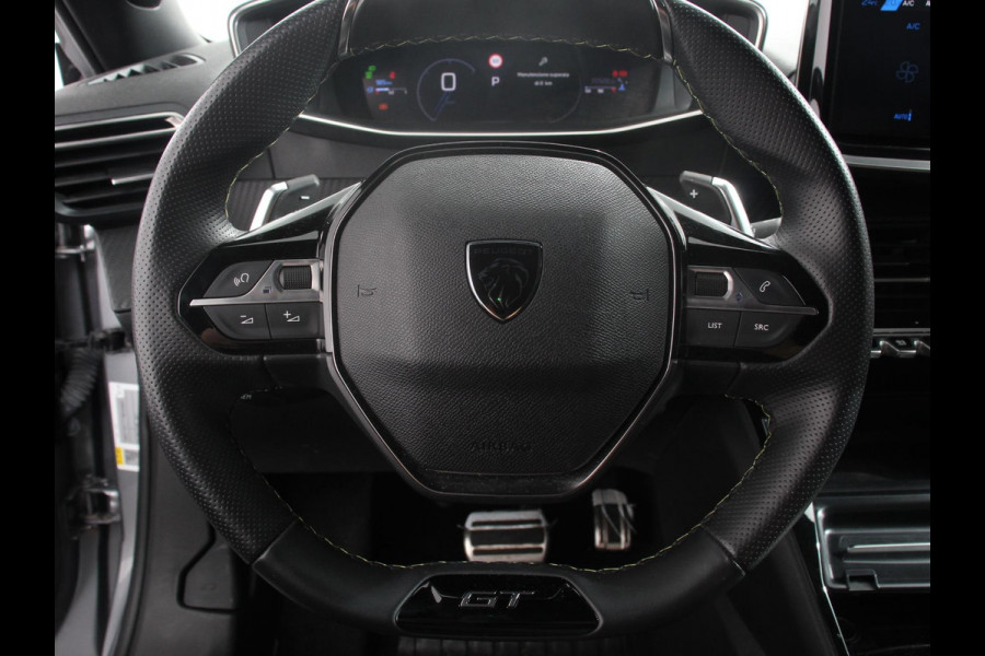 Peugeot 2008 1.2 GT Automaat Climate control Cruise control Apple Carplay/ Android Auto led Lichtmetalen velgen Parkeersensoren Camera