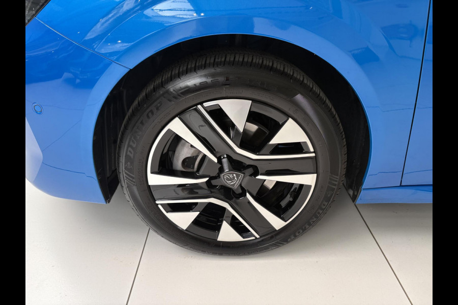 Peugeot 208 1.2 PureTech 100 Allure | Navigatie | Camera voor en achter | Blind Spot Monitor |
