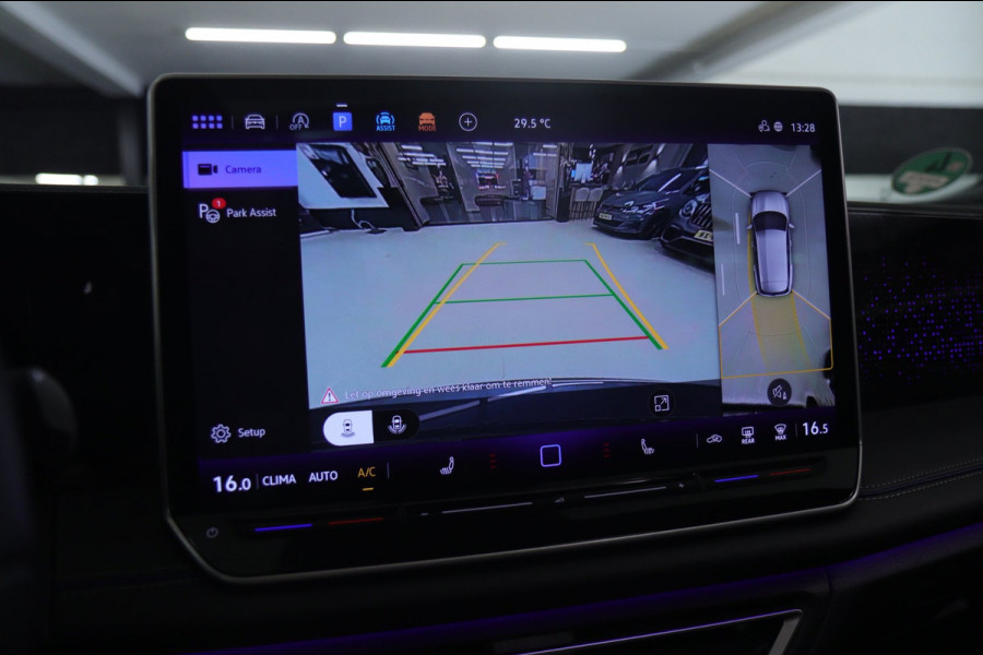 Volkswagen Tiguan 1.5 eTSI R-Line Edition PANO/CARPLAY/KEYLESS/HUD/VOL
