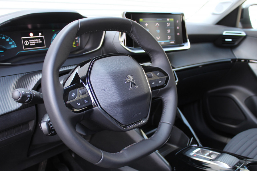 Peugeot e-2008 EV Active 50 kWh | Camera | Carplay | Cruise