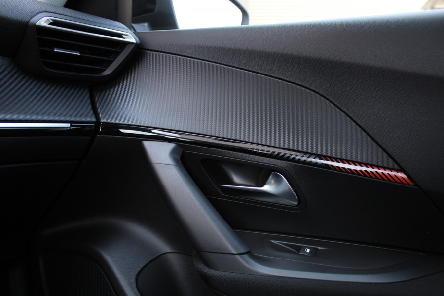 Peugeot e-2008 EV Active 50 kWh | Camera | Carplay | Cruise