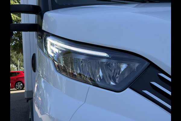 Iveco Daily 35C18H 3.0 Bakwagen met laadklep | Zijdeur | Trekhaak | Dubbel lucht | Navi | Cruisec. | LED