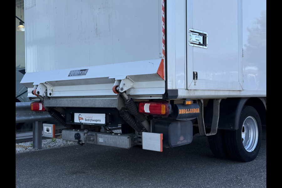Iveco Daily 35C18H 3.0 Bakwagen met laadklep | Zijdeur | Trekhaak | Dubbel lucht | Navi | Cruisec. | LED