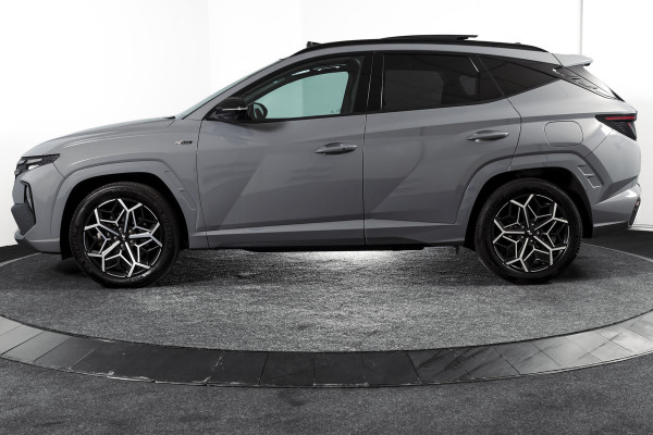 Hyundai Tucson 1.6 T-GDI HEV N Line Sky Orig. NL | S/K-Panodak | Adapt. Cruise | Stoel-+Stuurverw. | PDC | 360 Camera | NAV+App. Connect | ECC | Afn. Trekhaak | LM 19" |
