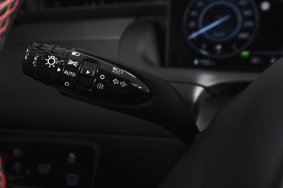 Hyundai Tucson 1.6 T-GDI HEV N Line Sky Orig. NL | S/K-Panodak | Adapt. Cruise | Stoel-+Stuurverw. | PDC | 360 Camera | NAV+App. Connect | ECC | Afn. Trekhaak | LM 19" |