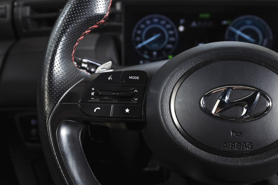 Hyundai Tucson 1.6 T-GDI HEV N Line Sky Orig. NL | S/K-Panodak | Adapt. Cruise | Stoel-+Stuurverw. | PDC | 360 Camera | NAV+App. Connect | ECC | Afn. Trekhaak | LM 19" |