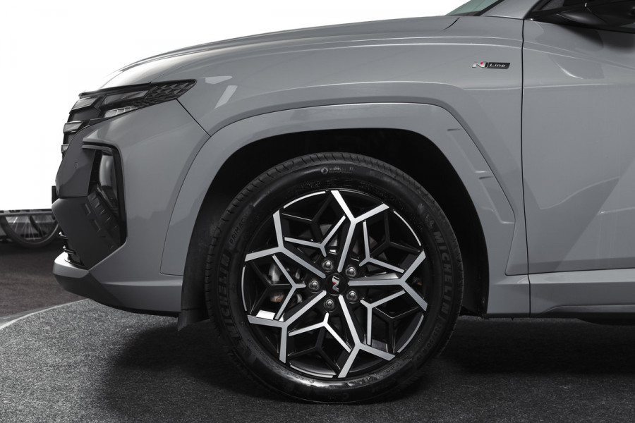 Hyundai Tucson 1.6 T-GDI HEV N Line Sky Orig. NL | S/K-Panodak | Adapt. Cruise | Stoel-+Stuurverw. | PDC | 360 Camera | NAV+App. Connect | ECC | Afn. Trekhaak | LM 19" |