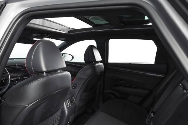 Hyundai Tucson 1.6 T-GDI HEV N Line Sky Orig. NL | S/K-Panodak | Adapt. Cruise | Stoel-+Stuurverw. | PDC | 360 Camera | NAV+App. Connect | ECC | Afn. Trekhaak | LM 19" |