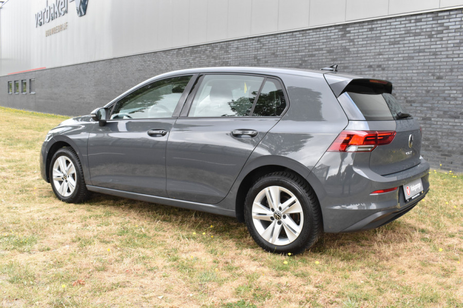 Volkswagen Golf 1.0 eTSI Life Business Automaat Navigatie