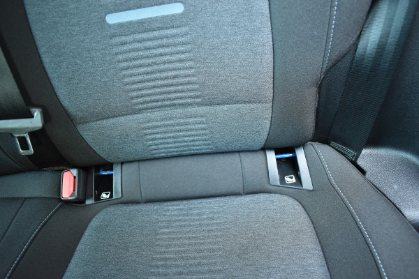 Ford Focus 1.0 92 kW AT Active MHEV Automaat Navigatie Pdc Stoel/stuur verwarming
