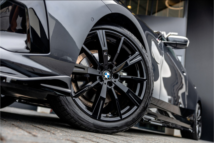 BMW 5 Serie 530e M Sport Edition - Maxton Bodykit | Panorama | H&K | Stoelkoeling | Memory