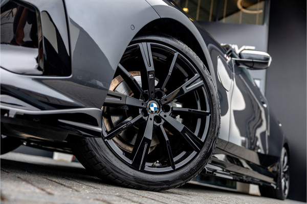 BMW 5 Serie 530e M Sport Edition - Maxton Bodykit | Panorama | H&K | Stoelkoeling | Memory