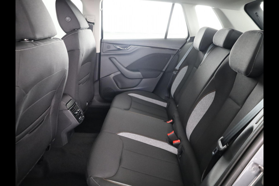 Škoda Kamiq Selection 1.0 TSI 115 pk 6 versn. Hand | Wegklapbare Trekhaak