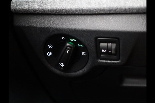 Škoda Kamiq Selection 1.0 TSI 115 pk 6 versn. Hand | Wegklapbare Trekhaak