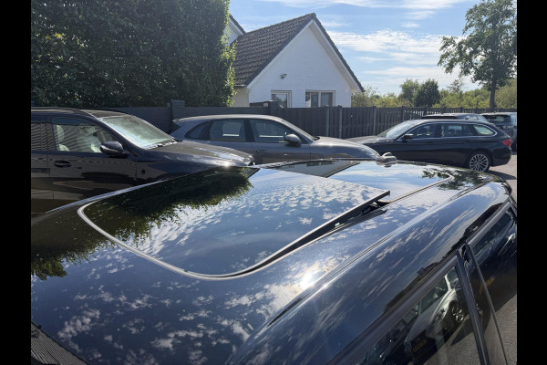 MINI 5-deurs 1.5 Cooper Chili | Panoramadak | Navigatie | Parkeersensoren | Stoelverwarming | Climate Control |