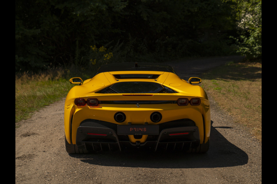 Ferrari SF90 Stradale 4.0 V8 | Full carbon | Giallo Triplo Strato | Atelier Car | Lift | Warranty 05-2027