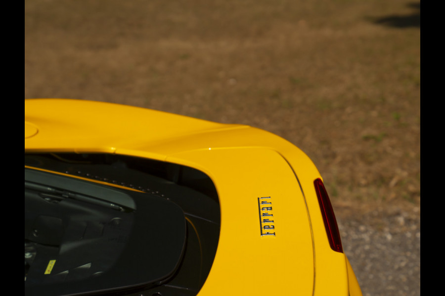 Ferrari SF90 Stradale 4.0 V8 | Full carbon | Giallo Triplo Strato | Atelier Car | Lift | Warranty 05-2027