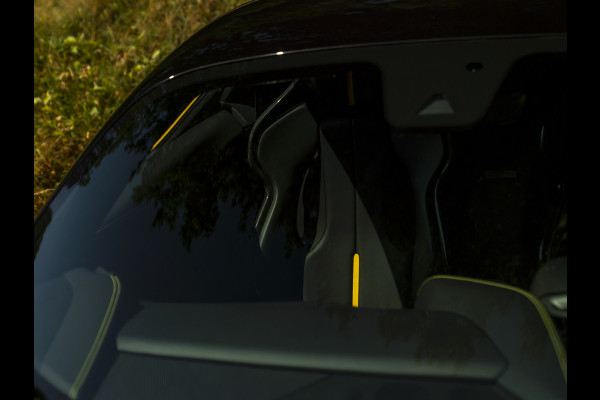 Ferrari SF90 Stradale 4.0 V8 | Full carbon | Giallo Triplo Strato | Atelier Car | Lift | Warranty 05-2027