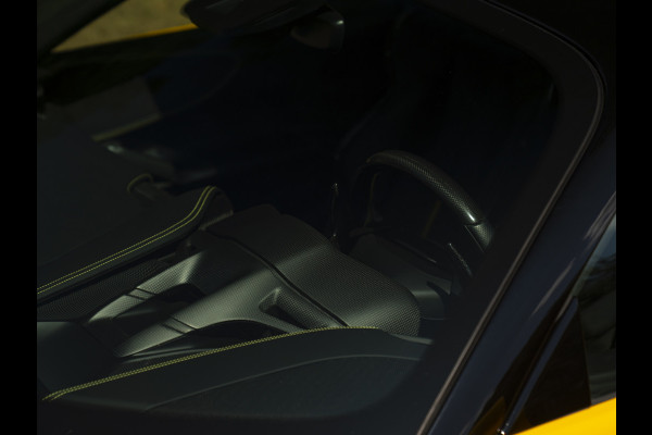 Ferrari SF90 Stradale 4.0 V8 | Full carbon | Giallo Triplo Strato | Atelier Car | Lift | Warranty 05-2027