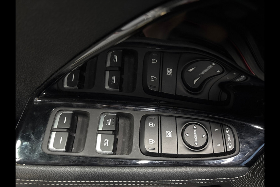 Kia Niro 1.6 GDi Hybrid DynamicLine Trekhaak, Carplay,