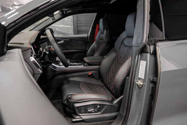 Audi Q8 60 TFSI e quattro Pro Line S Competition *Audi Exclusive / Bang & Olufsen Advanced / Stoelventilatie + Massage / AWD-Besturing / Soft-Close / HUD / Carbon Interieur*