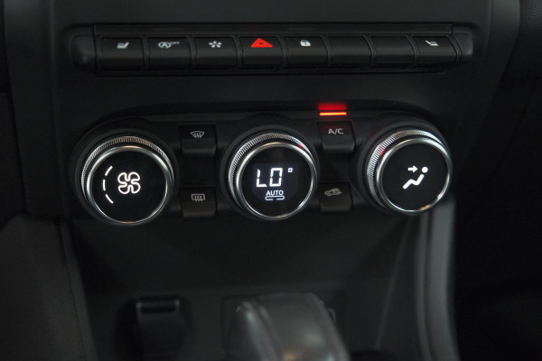 Renault Captur Mild Hybrid 140 EDC Intens | Camera | Navigatie | Parkeersensoren | Stoelverwarming