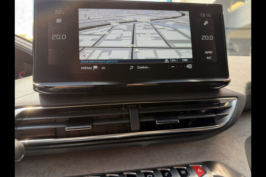 Peugeot 3008 1.2 PureTech GT Line - AUTOMAAT I Navigatie / Apple CarPlay I Airco I Leer I Sport pakket I Dealer onderhouden