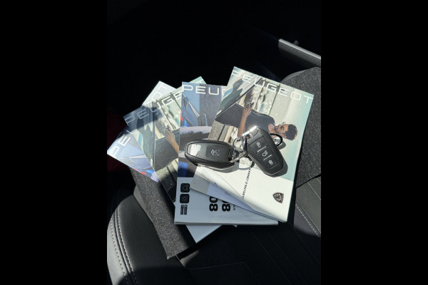 Peugeot 3008 1.2 PureTech GT Line - AUTOMAAT I Navigatie / Apple CarPlay I Airco I Leer I Sport pakket I Dealer onderhouden